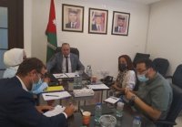 خرفان يبحث استعدادات الاونروا للعام الدراسي الجديد