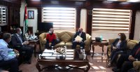 الهواري: تمديد التعاون بمجالات الأمراض السارية مع الأبحاث الطبية الأمريكية