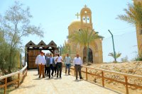 “السياحة والآثار”: نعمل على تهيئة درب الحج المسيحي الذي يربط بين المغطس وجبل نيبو