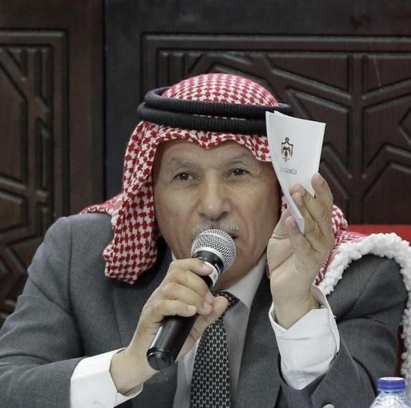 العرموطي يطالب بشطب شكر أميركا من محضر جلسة النواب