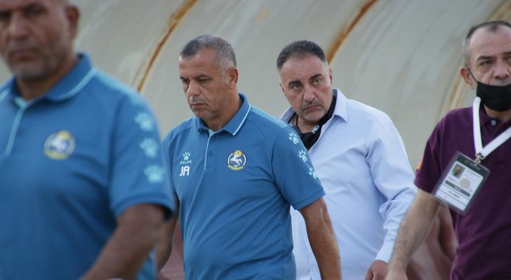 أبو عابد يعود لقيادة تدريبات السلط