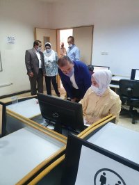 نائب رئيس البلقاء التطبيقية يتفقد سير إجراءات امتحان الشامل العملي