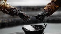 تراجع أسعار النفط عالميا أكثر من 4%