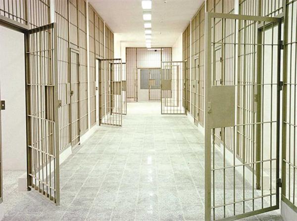 وفاة موقوف في مركز إصلاح إربد بعد اسعافه للمستشفى