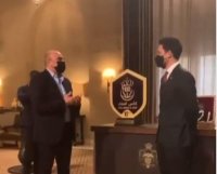 ولي العهد يكرم المنتخب الوطني لكرة السلة (فيديو)