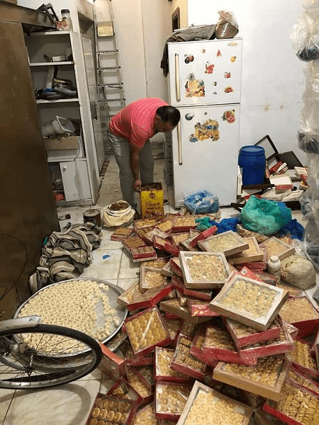 قبل نتائج التوجيهي .... ضبط حلويات فاسدة في الرمثا