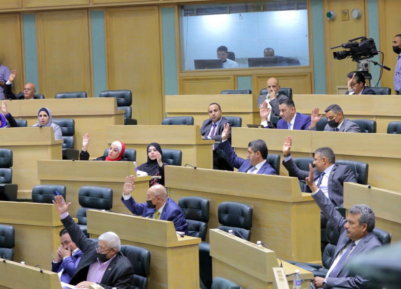 مجلس النواب يقر قانوني امانة عمان و الكسب غير المشروع