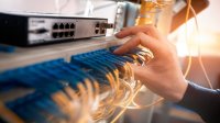 وزير الاقتصاد الرقمي: تنسيب بتقديم ترددات مجانية لشركات الاتصالات لفترة محددة