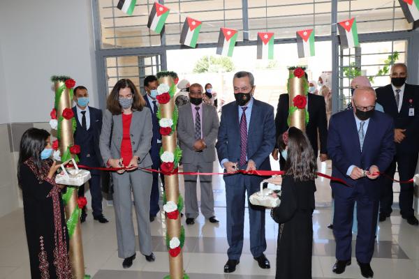 التربية: برنامج المدارس الدامجة يعمل على بناء وتأثيث 30 مدرسة جديدة