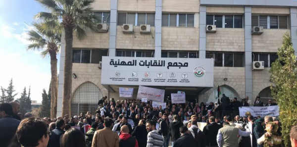 النقابات: الحكومة لم ترد على مطالبنا.. وندعوها للإسراع