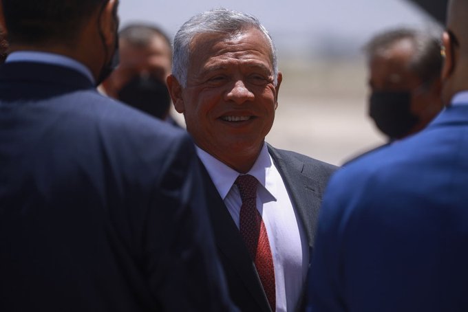 الملك  يغادر أرض الوطن متوجها إلى موسكو