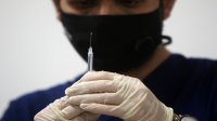 مراكز لإعطاء جرعتي اللقاح المضاد لفيروس كورونا الأحد