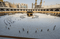 اشتراط السفر جوا يضعف الإقبال على العمرة