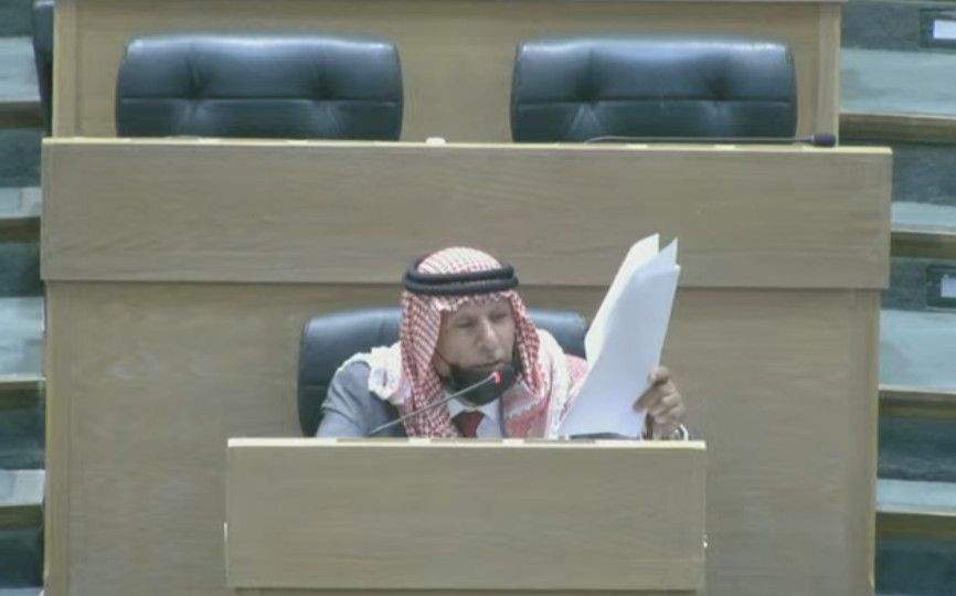 العرموطي يهاجم برلمانية سابقة (فيديو)