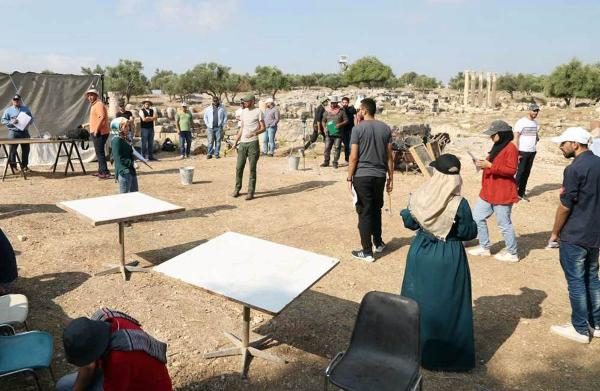انتهاء مشروع التنقيبات الأثرية بموقع أم قيس الأثري