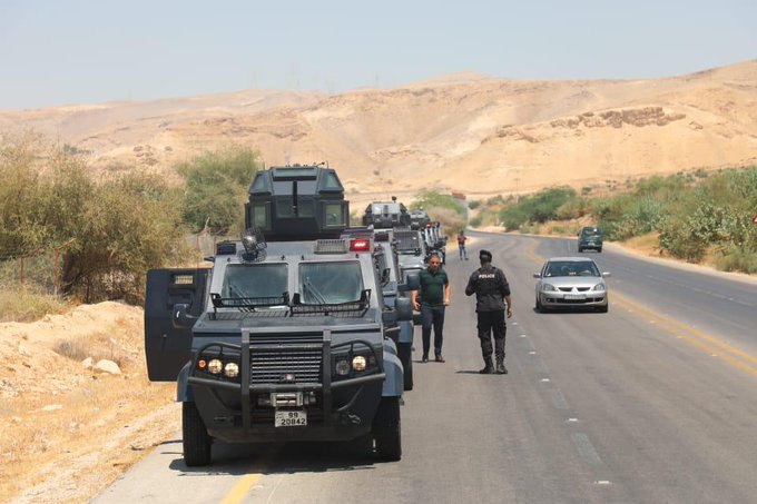 القبض على “فارض إتاوات” في الشونة الجنوبية بعد مقاومة شديدة