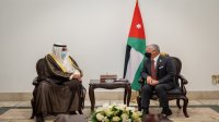 الملك يلتقي رئيـس مجلس الوزراء الكويتي ضمن أعمال مؤتمر بغداد