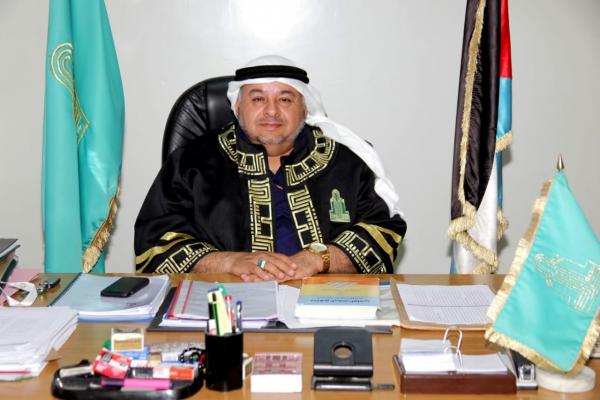 آل البيت تعين الدكتور البري من ذوي الاحتياجات الخاصة في منصب مساعد الرئيس
