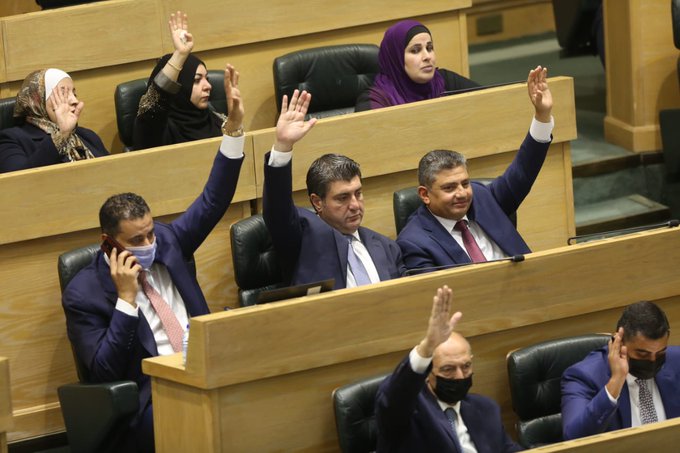 مجلس النواب: لا قيد أمنيا أو سابقة جرمية على متعاطي المخدرات لأول مرة