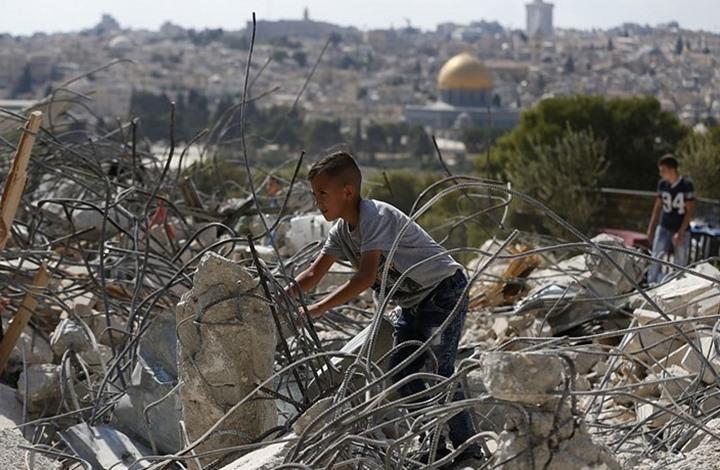الاحتلال يهدم 42 منشأة في القدس خلال شهر