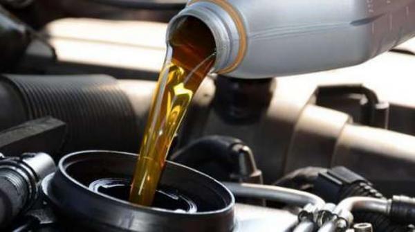 توقع عودة أسعار زيوت المركبات إلى طبيعتها بعد 6 أشهر
