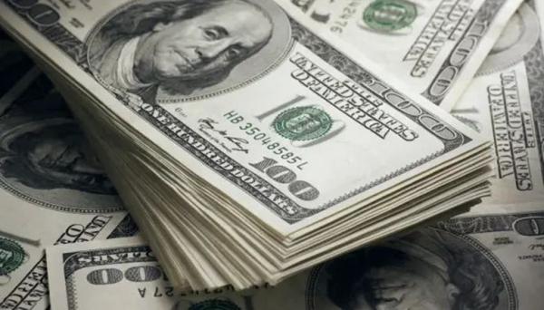 استقرار سعر صرف الدولار الأميركي عالميا