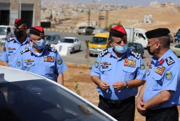 افتتاح محطة الترخيص من المركبة في شمال عمان