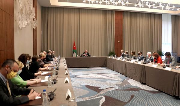 الملك: أهمية البناء على المواقف الإيجابية الأمريكية لإعادة إطلاق عملية السلام