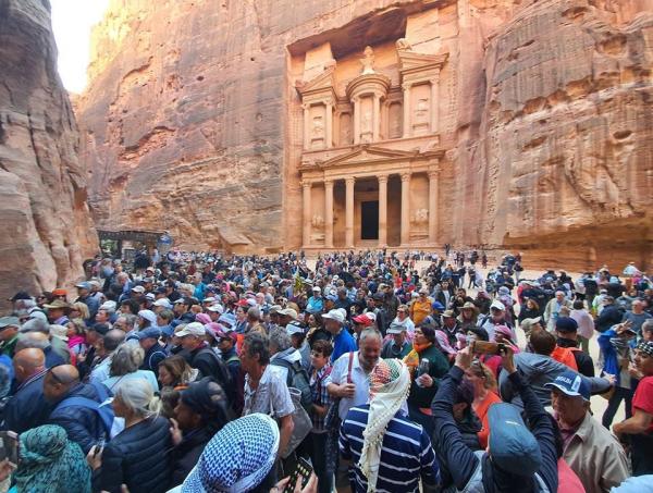 خبير: الاعداد الكبيرة من زوار المواقع الاثرية قد تتسبب بدمارها