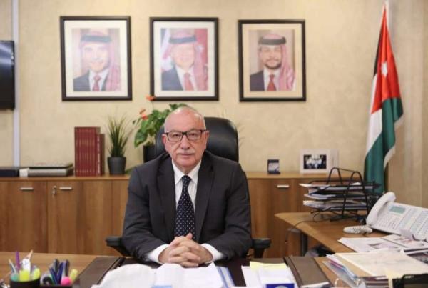 الكسبي: البدء بتنفيذ طريق السلط العارضة بعد الانتهاء من اجراءات احالة العطاء