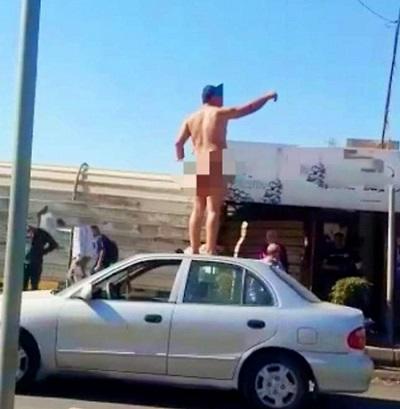 حقيقة تعري شخص بسبب مخالفة في الاردن