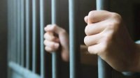 الحبس سنة لمدقِّق ضريبي مفوض