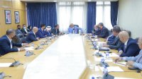 لجنة الصحة والبيئة النيابية تطالب شركات التأمين بالالتزام بالاتفاقيات والأجور
