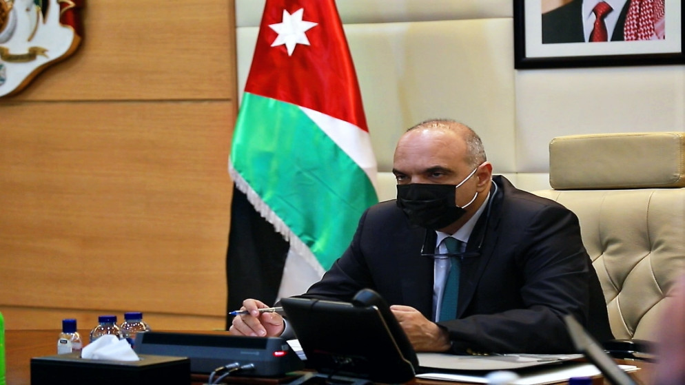 رئيس الوزراء: الحكومة ملتزمة بتعزيز حقوق الإنسان في الأردن
