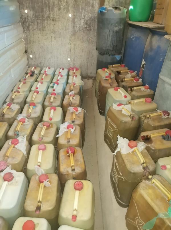 ضبط 4 آلاف لتر بنزين مهربة بالعقبة