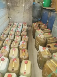 ضبط 4 آلاف لتر بنزين مهربة بالعقبة
