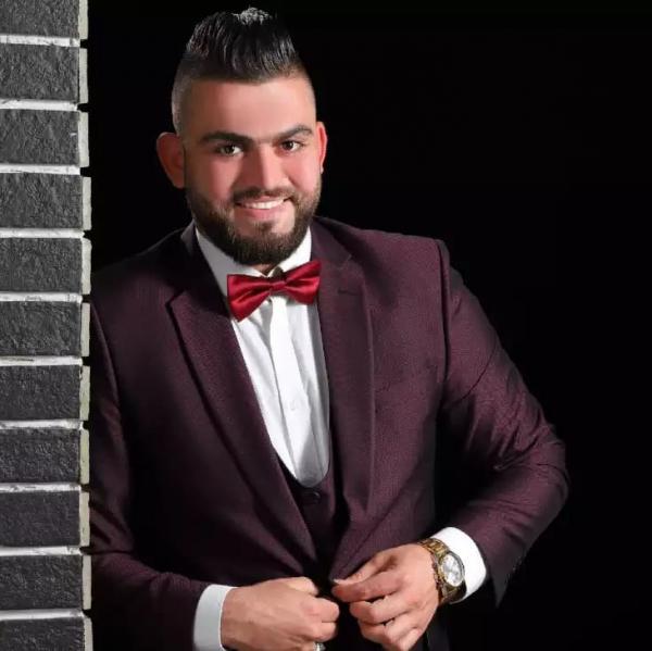 مراكز نجوم المشارفة تهنئ الفنان مجاهد بكار بمناسبة الزفاف