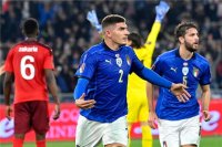 سويسرا لكأس العالم وإيطاليا الى الملحق
