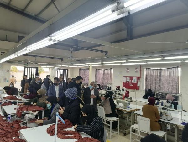 العمل تبحث استحداث وظائف جديدة بفروع إنتاجية في المفرق