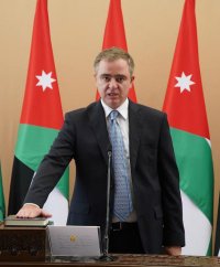 الوزير النابلسي: بناء جيل قادر على الابداع من أبرز الأهداف الوطنية