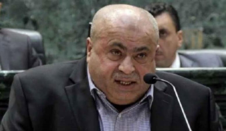 عطية يسأل الخصاونة عن إلغاء قانون المجلس الصحي العالي