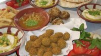 الصناعة والتجارة: اتفاق مع المطاعم على عدم رفع الأسعار ودراسة زيادة أحجام وجبات