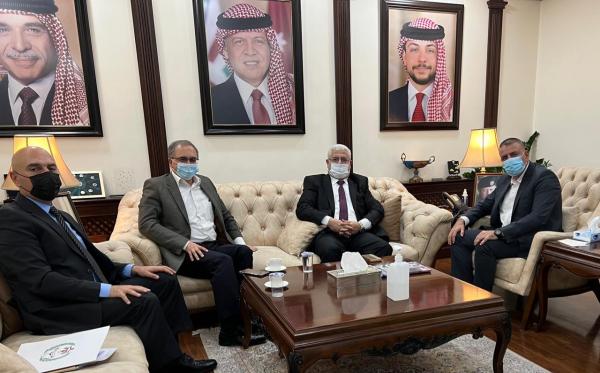 غرايبة والعرموطي يبحثان مع وزير الداخلية عددا من القضايا الحقوقية