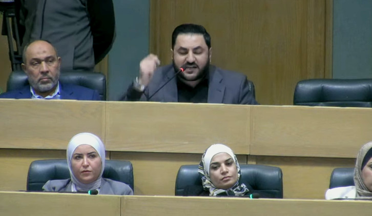 الفريحات للوزير الجازي: أين تضحيات مشهور يا ابراهيم؟
