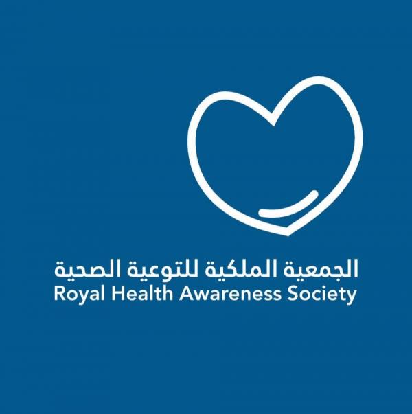 اطباء يوجهون نداء لتلقي المطعوم