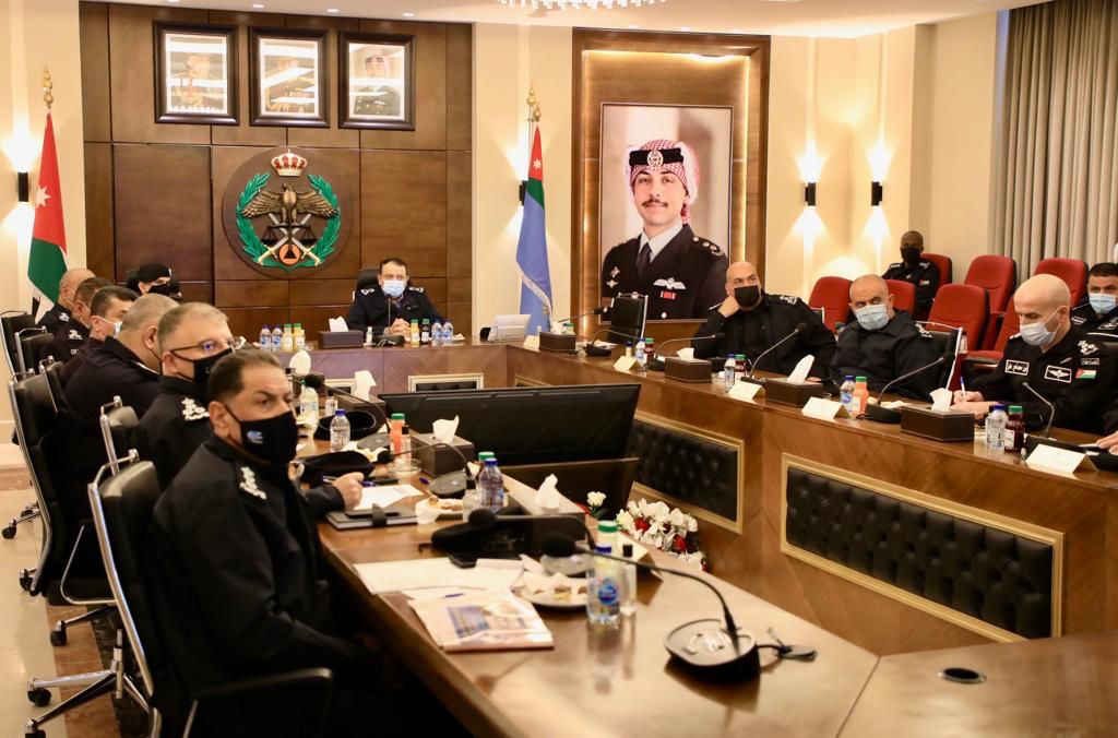 خطط أمنية ومرورية تزامناً مع أعياد الميلاد ورأس السنة وتكميلية التوجيهي