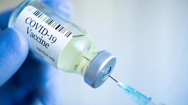 الجرعة الثالثة لمن مضى على تلقيه الثانية 3 أشهر شرط حضور التجمعات