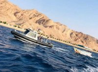 إنقاذ 31 سائحاً تعرض زورقهم لعطل فني في العقبة