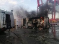 مرفأ اللاذقية يتعرض لقصف جوي صهيوني