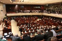 الكنيست الصهيوني يصادق على قوانين قمع الأسرى واحتجاجات الفلسطينيين